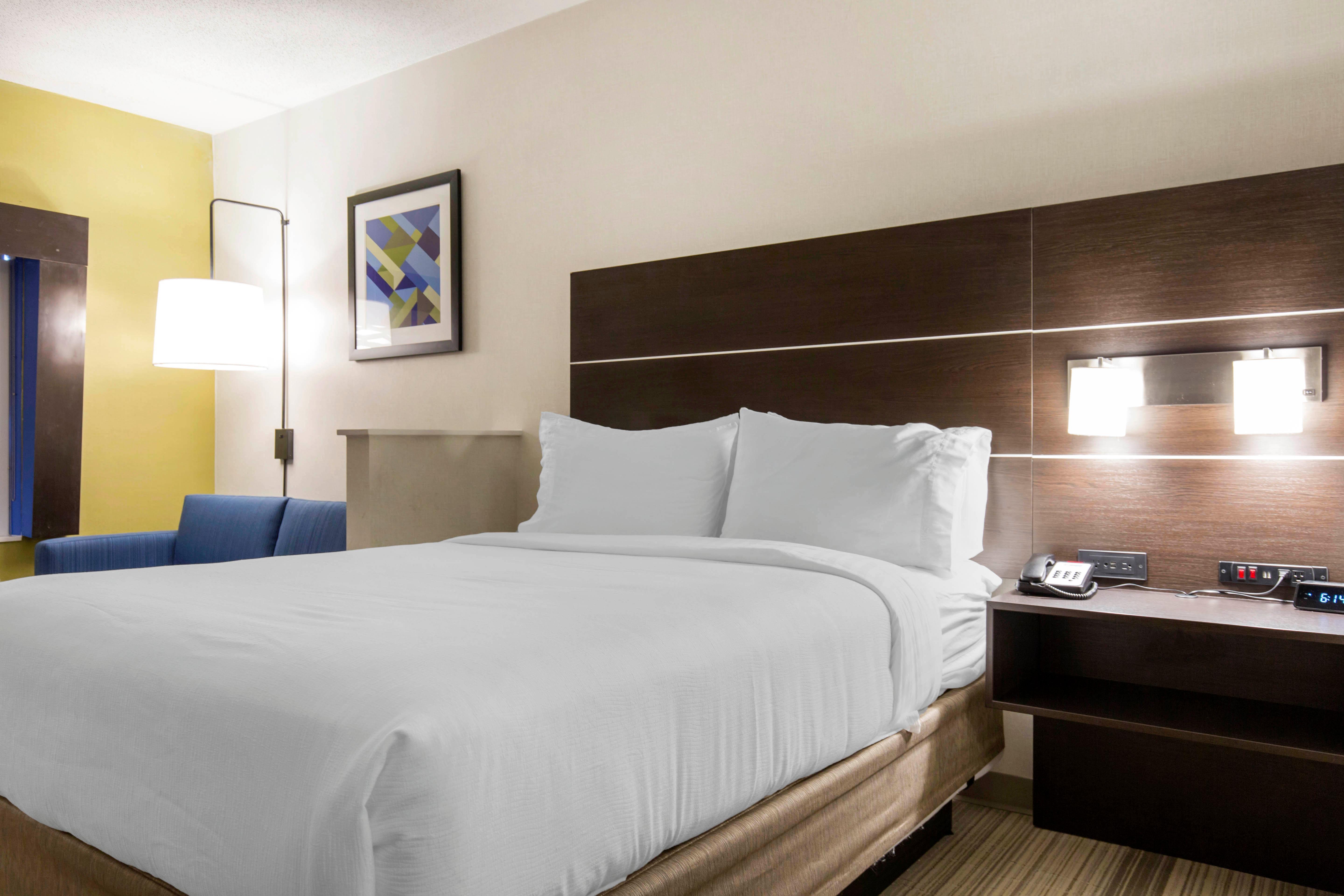 Holiday Inn Express And Suites Chicago West - St Charles, An Ihg Hotel Saint Charles Ngoại thất bức ảnh